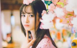和女友亲热时她突然说吓人话,还半夜要跳楼,我该咋办 1
