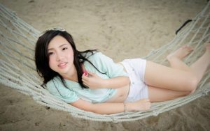 在国外生活,妈妈骂老婆娘家,老婆要离婚,这咋办呀 1
