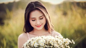 我已婚却爱上大8岁已婚女,这感情我该咋面对呀 1