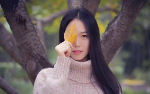 我女生老是怀疑男友不忠,咋克服疑心重这个问题 1