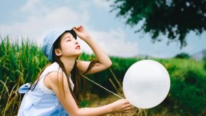 男朋友一直给前女友花钱正常吗 1