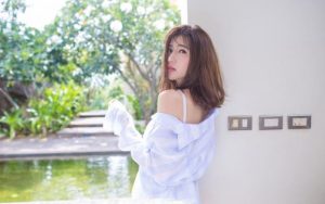 我20岁大学生有女友,占有欲强总疑她出轨怎么办 1