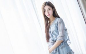 生完孩子后夫妻异地,感情平淡没小三,我要怎么挽回呀 1
