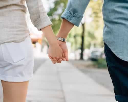 出轨男人净身出户也要娶小三就是真爱？男人可比原配想的现实_情感