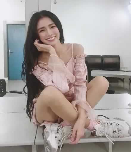 离了婚的女人怎么了?_情感