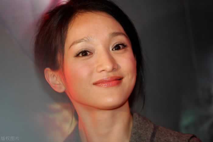 周迅官宣离婚背后，是无数人在婚姻里想要的安全感_情感