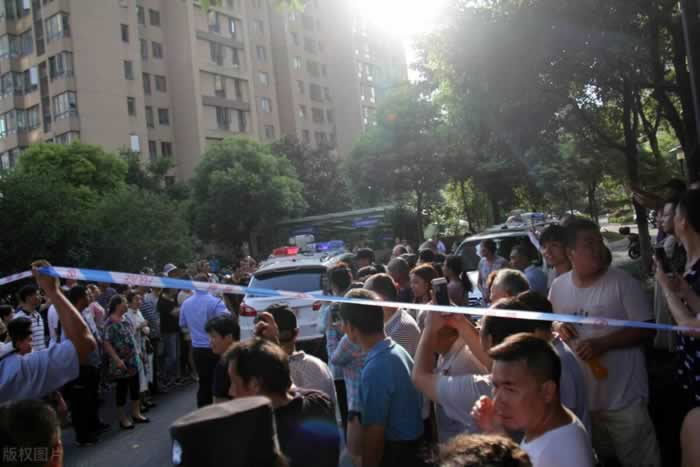 向原配索赔109万的跳楼第三者悲剧揭秘,婚姻里什么都有可能发生_情感
