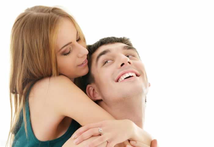 婚后控制不好异性相处界限的男女,最后都出轨了_情感