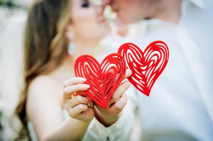 将近一半的婚姻都以离婚告终,你的婚姻还能继续下去么?_情感