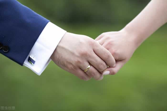 520暂停离婚登记,为什么有些人可以越爱越有底气_情感