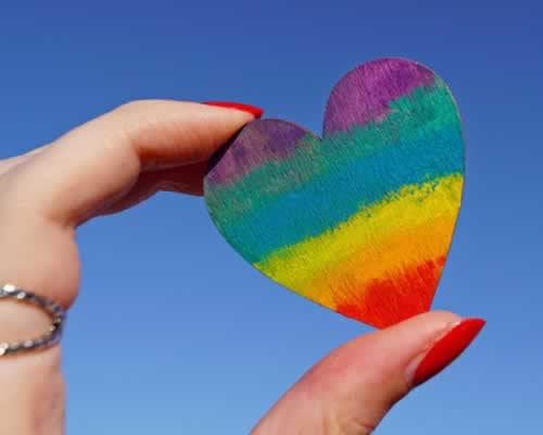 企业女高管面对年轻小三力不从心，年龄真是女人迈不过去的坎吗？_情感