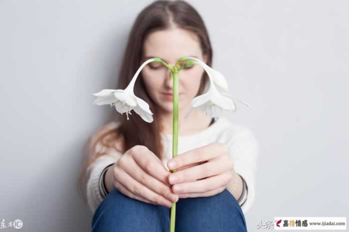 分手后前任就是不同意和好?教你3招,让他主动挽回你!_情感