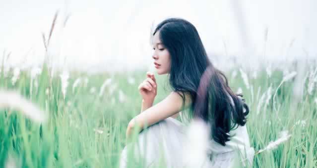 哪一类的女生，最容易在情感中迷失自己_情感