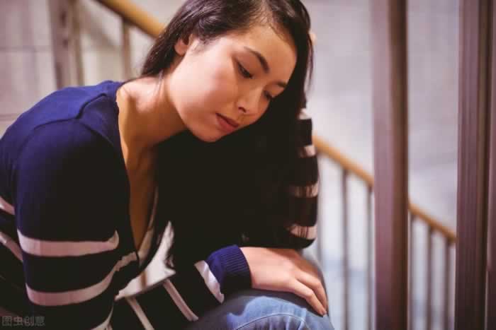 女人心死了，不会吵闹，只会默默离开_情感