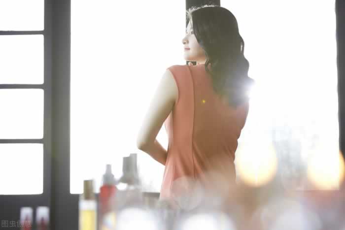 女人一定要明白，婚外之恋，只是刚好满足了你的幻想_情感