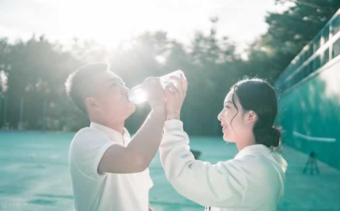 女人早晚都要明白，婚外有“情”，逃不开的是劫数，不是缘分_情感