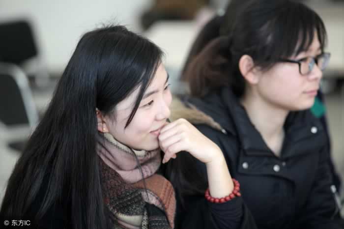 为什么坏男人,总不缺女朋友?因为他们擅长这些事_情感