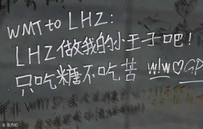 男人想你想得快“疯掉”时,会有的三大表现_情感