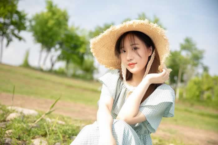 男人面对年轻女孩，会有哪些想法？_情感