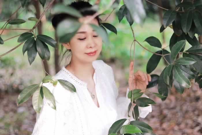 如何让男人愿意为你花钱？_情感