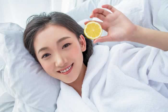 男人什么时候最没有安全感？女人怎么做？_情感