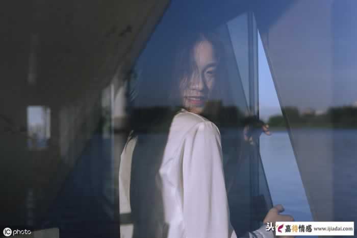 婚前图他老实可靠,婚后嫌他木讷,不懂浪漫_情感