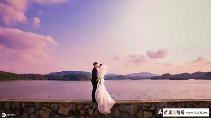 结婚2个月后，老公前任加了我微信，说我老公之前劈腿过_情感