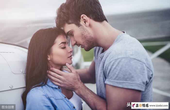 我和老公结婚5年后，他说他心里还爱着前妻，要和我离婚_情感