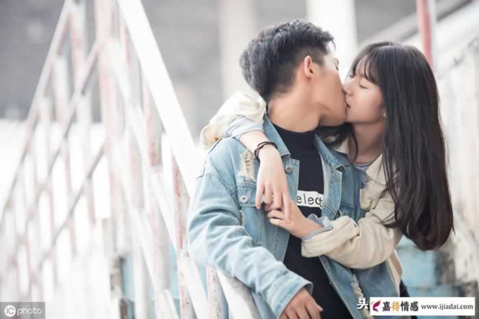我和老公结婚5年后，他说他心里还爱着前妻，要和我离婚_情感