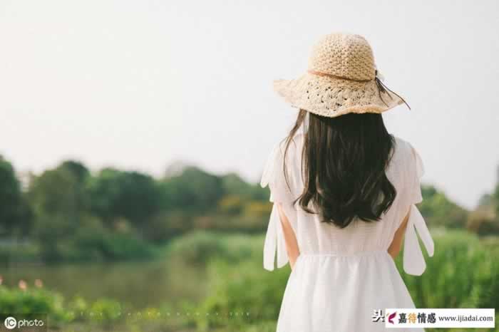 有种闺蜜是这样的“我希望你过得好，但最好不要比我更好。”_情感