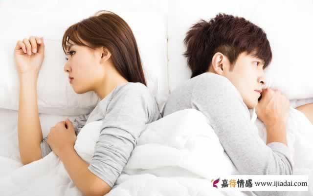 丈夫出轨60岁情人,妻子败诉,中年人的感情到底怎么了?_情感