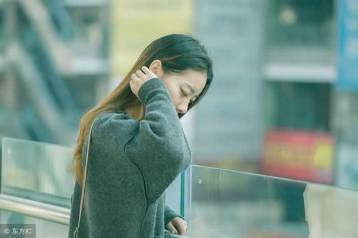 分手后学会这样吊着男人,不久他定会想要挽回你_情感