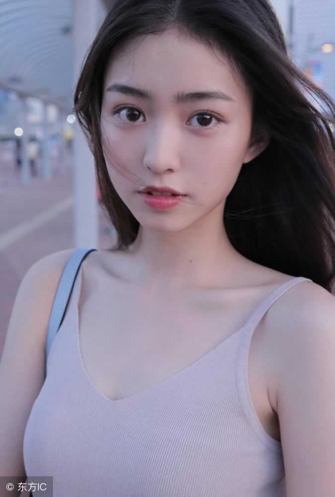 异地恋，该如何挽回新鲜感呢？_情感