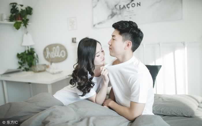 学会这三种挽回方法,让异地男友主动来看你!_情感
