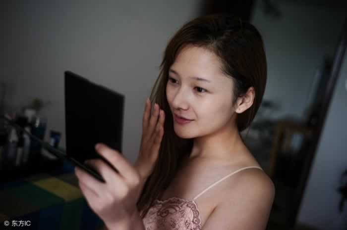 女,订婚后被分手,我该怎么挽回?_情感