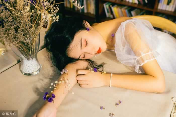 男友提分手后仍关心我，我该怎么挽回跟他复合呢？_情感