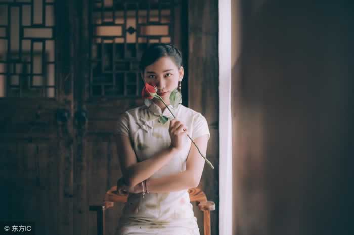 最打动男人的是女人的“柔”,学会这几招激起男人的爱怜和保护欲_情感