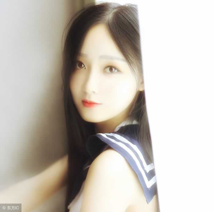 大叔控们快来看!老男人喜欢你的表现有哪些?_情感