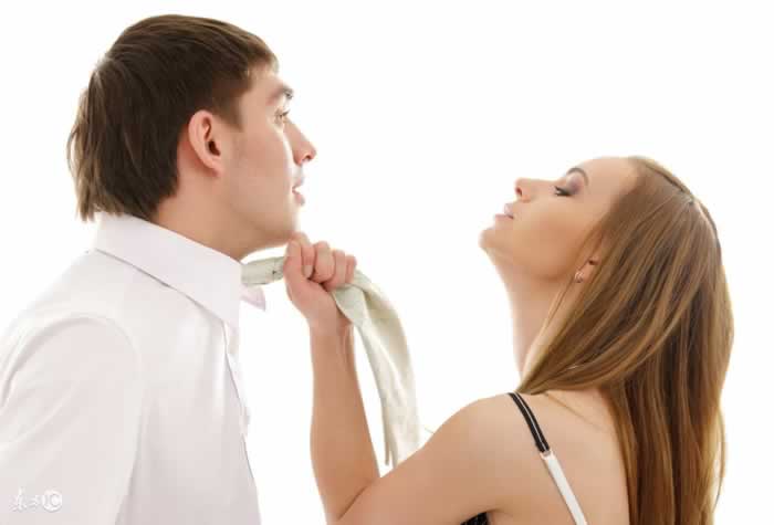 老婆爱吃醋,这样化解最巧妙_情感