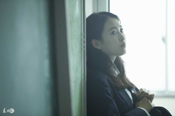 他出轨、打女人说他最爱的就是我,我该不该和他继续?_情感