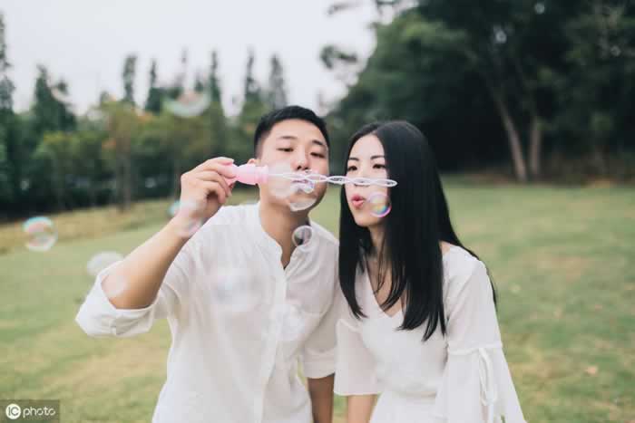 异性对你的这种表现,说明你对他已经不一样了_情感