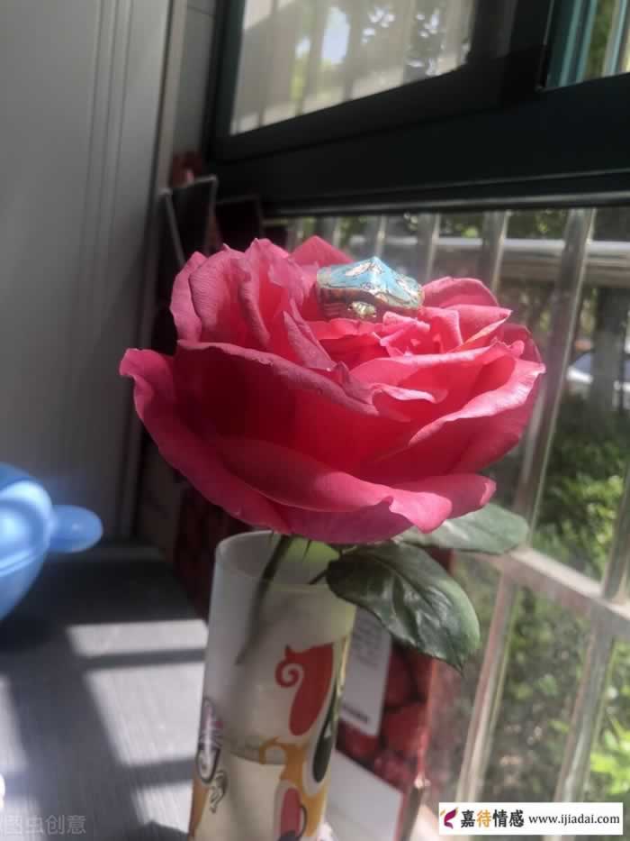 婚姻咨询｜老公出轨离婚不离家，背后有哪些原因？_情感