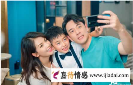 婚姻在现实中，有两类极端的走法_情感