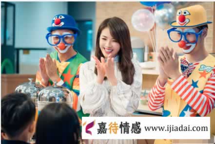 婚姻在现实中，有两类极端的走法_情感