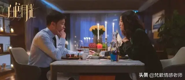 《白色月光》张一的婚姻：女强男弱的婚姻，该如何去维系？_情感