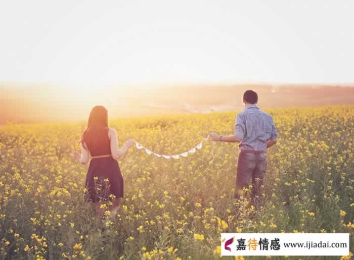 为什么男人容易出轨女同事？女人怎样预防自己老公的职场婚外情？_情感