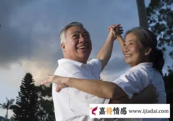 中年男人动了真心，是从做这些事开始，而不是嘴上说“我爱你”_情感