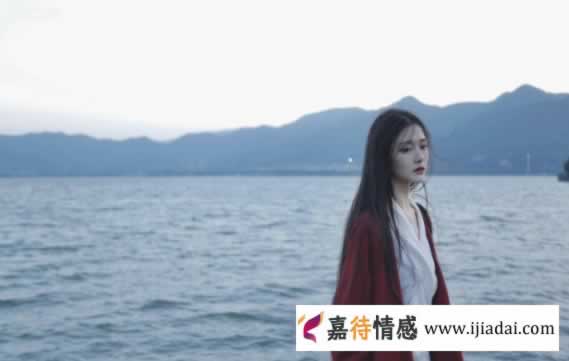 女生说“我想你”,与干巴巴的“我也想你”比,换个花样更撩心_情感