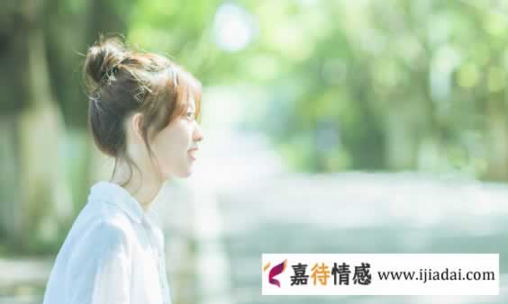 女生说“我想你”,与干巴巴的“我也想你”比,换个花样更撩心_情感