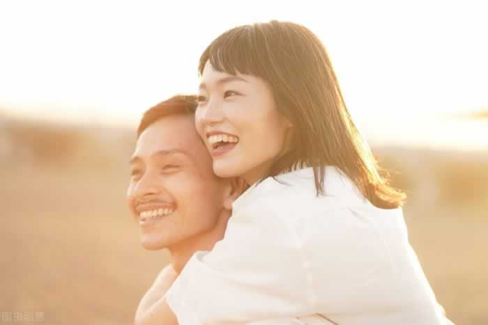 告诉原配一个做法：如果老公出轨有了私生子，你该怎样面对_情感